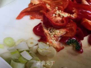 Stir-fried Cauliflower with Red Pepper Pork recipe