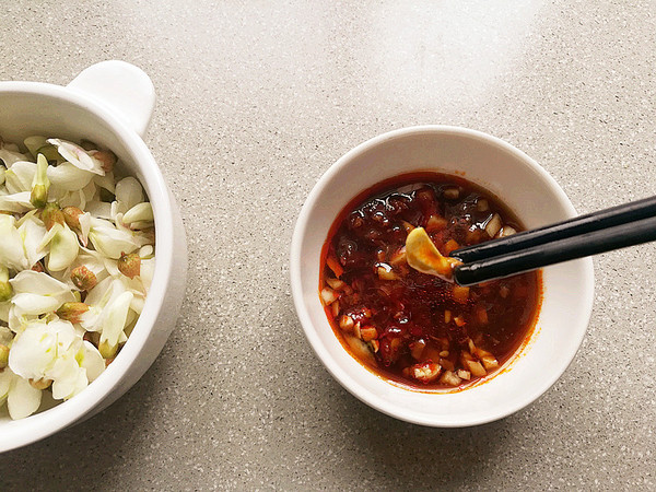 Soy Sauce Mixed with Sophora Japonica recipe