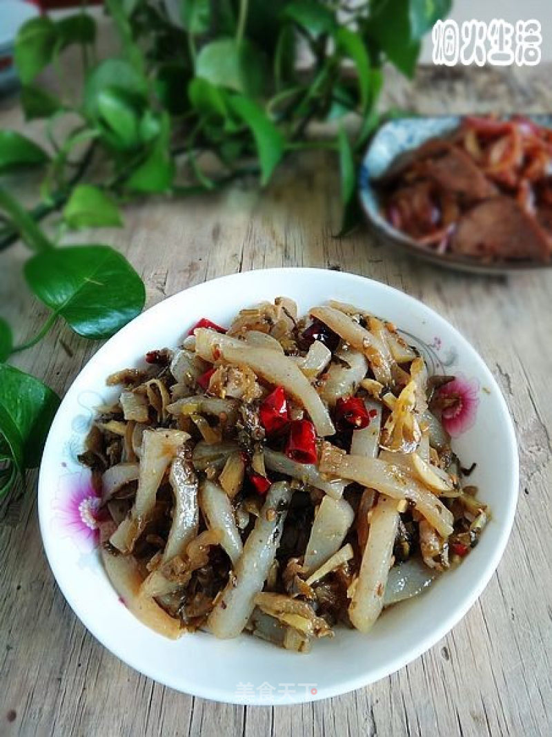 Fried Konjac with Pickled Vegetables recipe