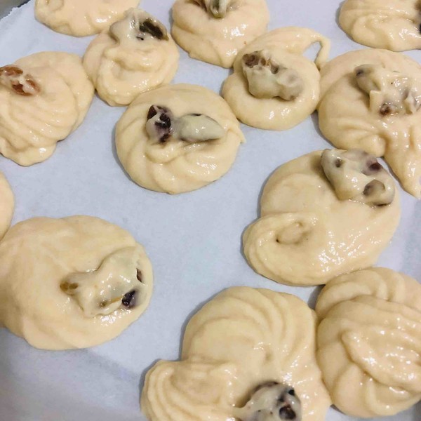 Vanilla Grape Cookies recipe