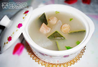 Winter and Summer Nutrition and Health Soup-scallops, Winter Melon and Pork Bone Soup recipe