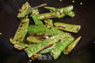 Preserved Eggs with Green Peppers recipe