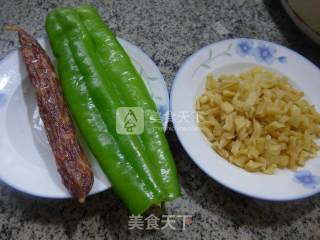 Stir-fried Dried Radish with Hot Pepper and Spicy Sausage recipe