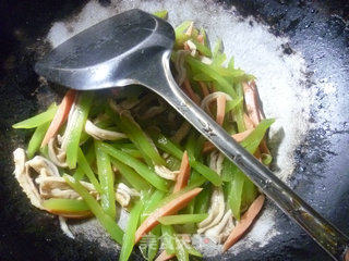 Stir-fried Lettuce with Ham and Pork Belly recipe