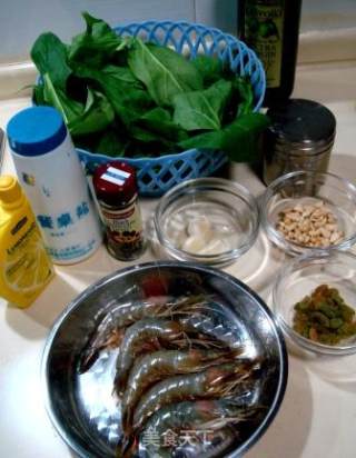 One of The Spinach Making Series "shrimp and Spinach Salad" recipe