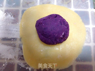 Cantonese Style Coconut Purple Sweet Potato Mooncake recipe