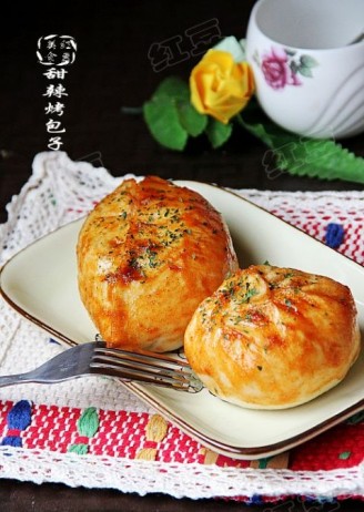 Sweet and Spicy Baked Bun recipe