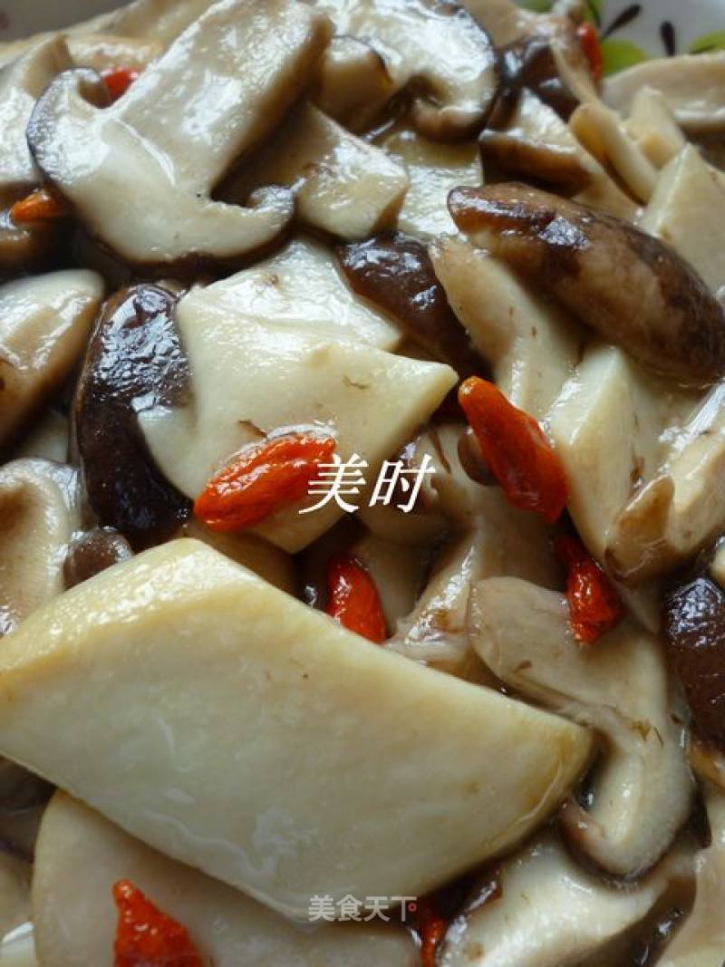 Stir-fried Double Mushroom recipe