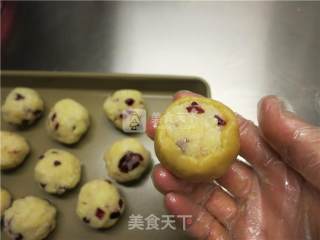 #新良第一节婚纱大赛# Mooncakes with Coconut and Cranberry Filling recipe