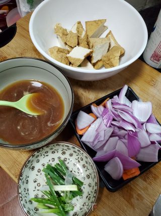 Braised Tofu with Onion recipe