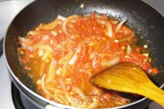 Baked Mashed Potatoes with Meatballs in Tomato Sauce recipe