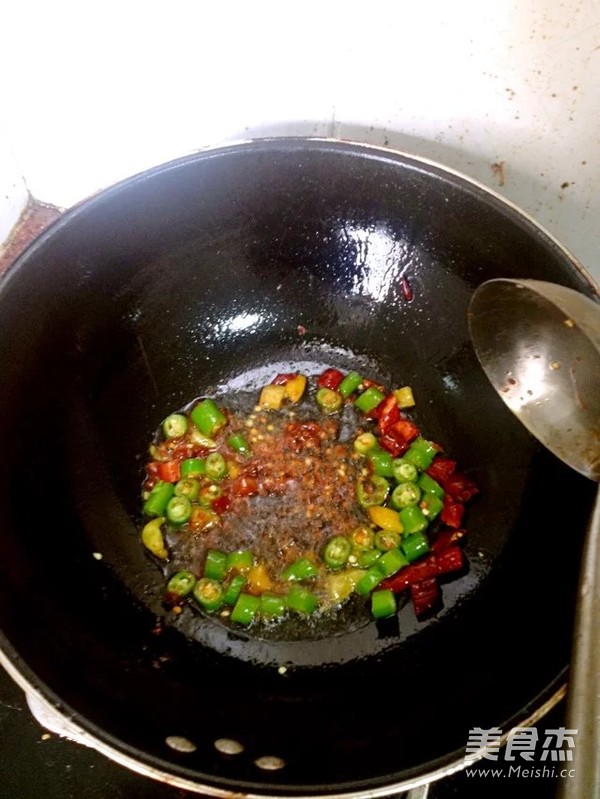 Celery Dry Rice Bowl recipe