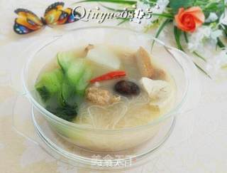White Radish Stewed Tofu Small Casserole recipe
