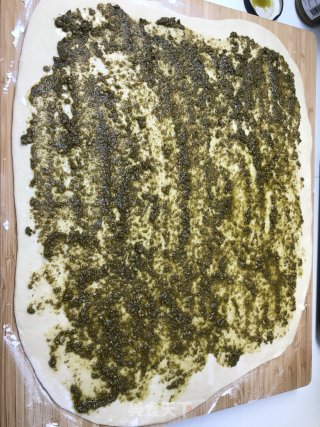 Pesto Braid Bread recipe