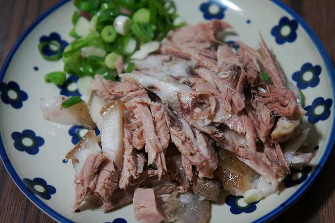 Stir-fried Pork Pork with Golden Mushroom recipe