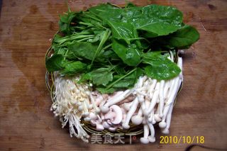 Mushroom Spare Ribs Shanzhen Noodle Soup recipe