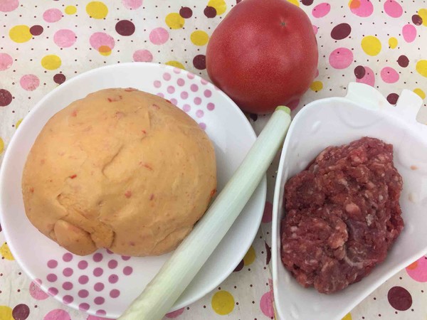 Beef and Tomato Steamed Dumplings recipe