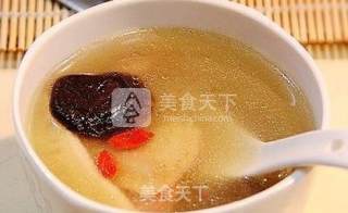 "palace Restaurant"-stewed Pigeon with Huaiqi and Huangjing recipe