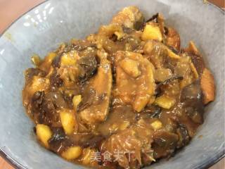 【northeast】mushroom Stewed with Chicken and Chicken in Forest Area recipe