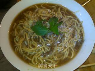 Freshly Pressed Noodles-shredded Pork Noodles recipe