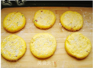 Delicious Sesame Pumpkin Biscuits recipe