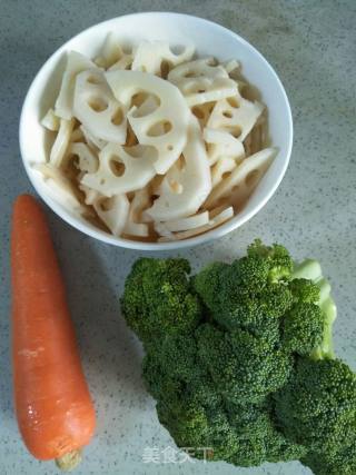 Fried Lotus Root with Broccoli recipe