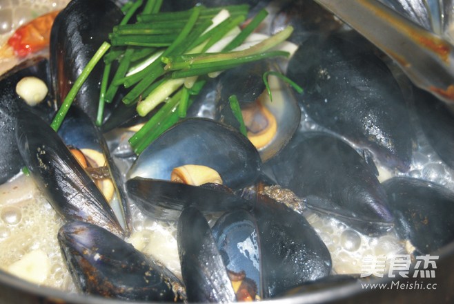 Lime Mussels recipe