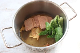 Luncheon Meat Version of Snail Noodles recipe