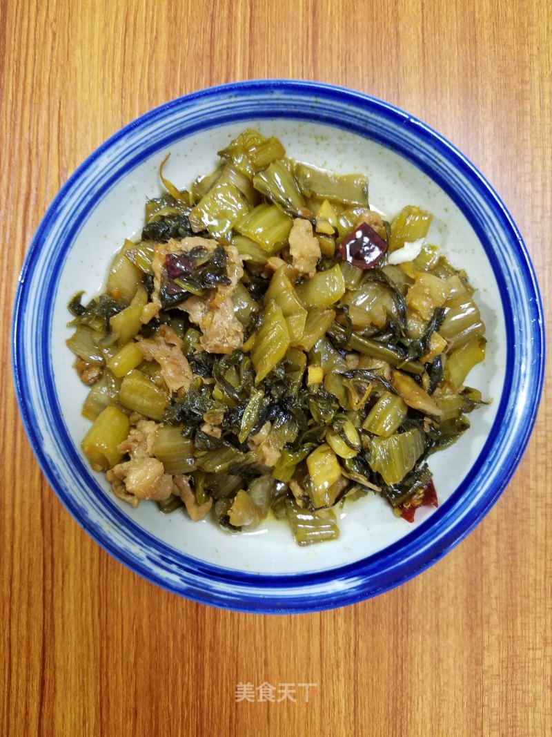 Sauerkraut Spicy Stir-fried Pork Slices recipe