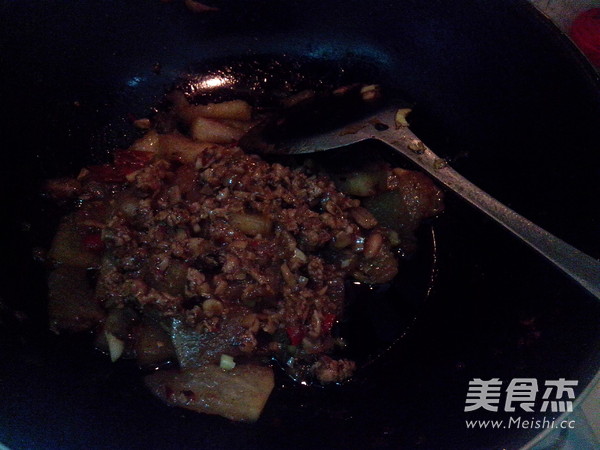 Roasted Winter Melon with Minced Meat recipe