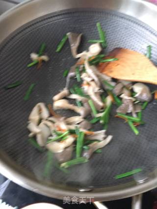 Fried Eggs with Mushroom recipe