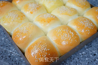 Custard Meal Buns-super Delicious Once Fermented [with Custard Filling Recipe] recipe