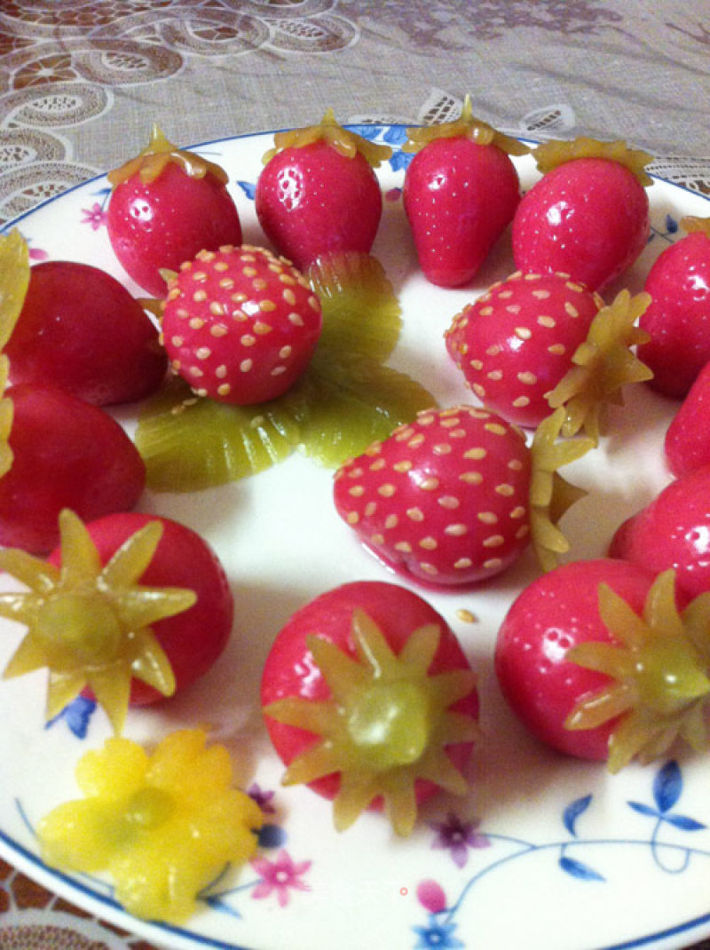 Candy Strawberry Sticky Cake recipe