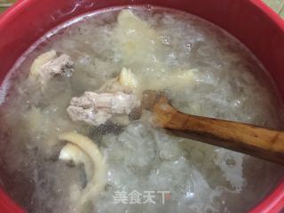 Kunbo Casserole - Tremella Chicken Soup recipe