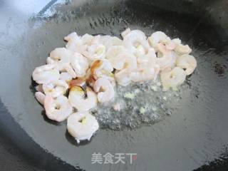 Stir-fried Shrimp with Leek recipe