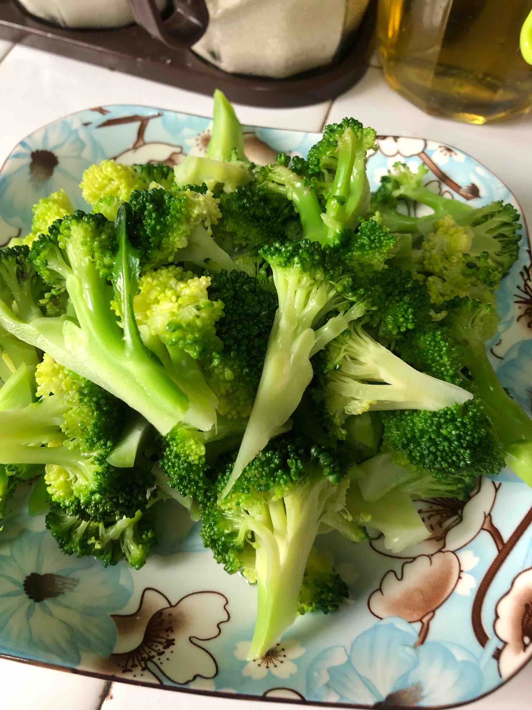 Vegetarian Stir-fried Broccoli recipe