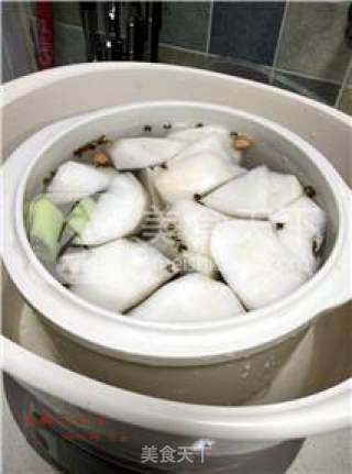 [winter Health Soup] Chicken Feet and Peanut Soup recipe