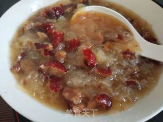 Red Dates, Tremella and Hawthorn Soup recipe