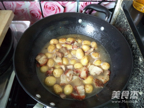 Braised Pork with Potatoes recipe