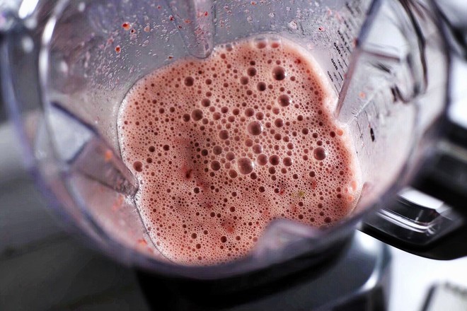 Strawberry Yogurt Smoothie recipe