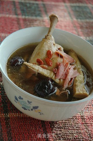 [zhejiang Cuisine] "cottage" Jiangnan Famous Dish·dried Bamboo Shoots and Chicken Pot recipe