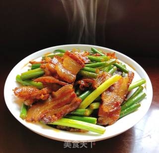 Stir-fried Bacon with Garlic recipe