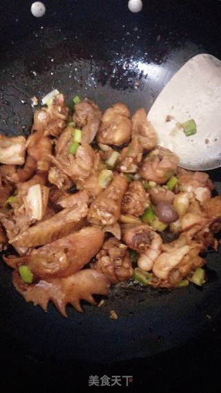 Stir-fried Cauliflower with Homemade Chicken recipe