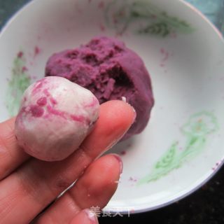 Soy Milk Recipe---glutinous Rice and Purple Sweet Potato Dumpling recipe