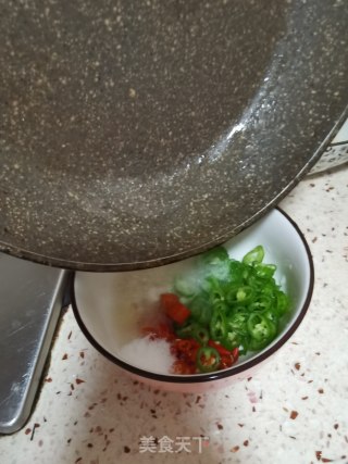 Hot and Sour Lotus Root Slices recipe