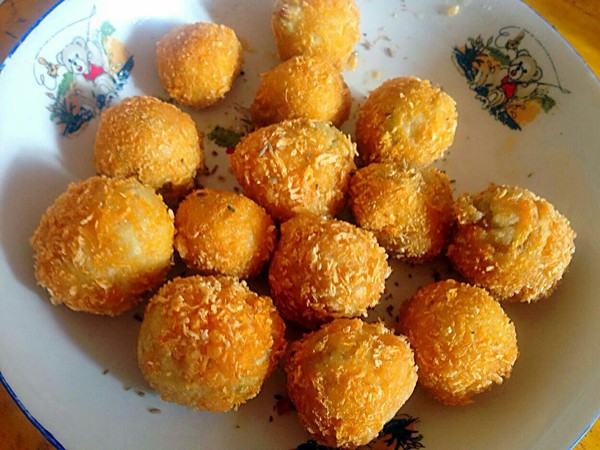 White Vegetarian Meatballs recipe