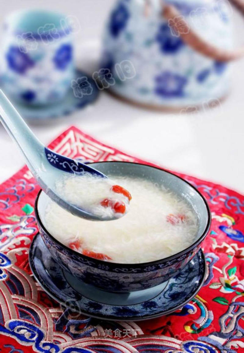 Beauty Products-wolfberry Wine Stuffed Egg Stew recipe