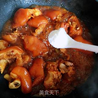 Roast Pork Feet recipe