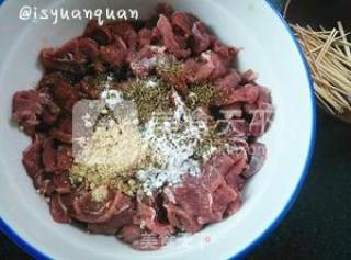 #aca烤明星大赛#cumin Toothpick Lamb Skewers recipe