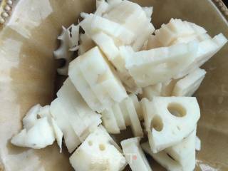 Bone Marrow Stewed Lotus Root recipe